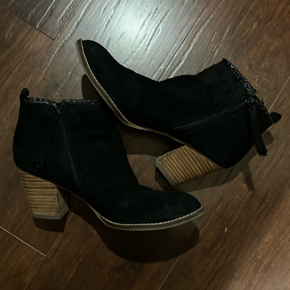Sassy black booties
